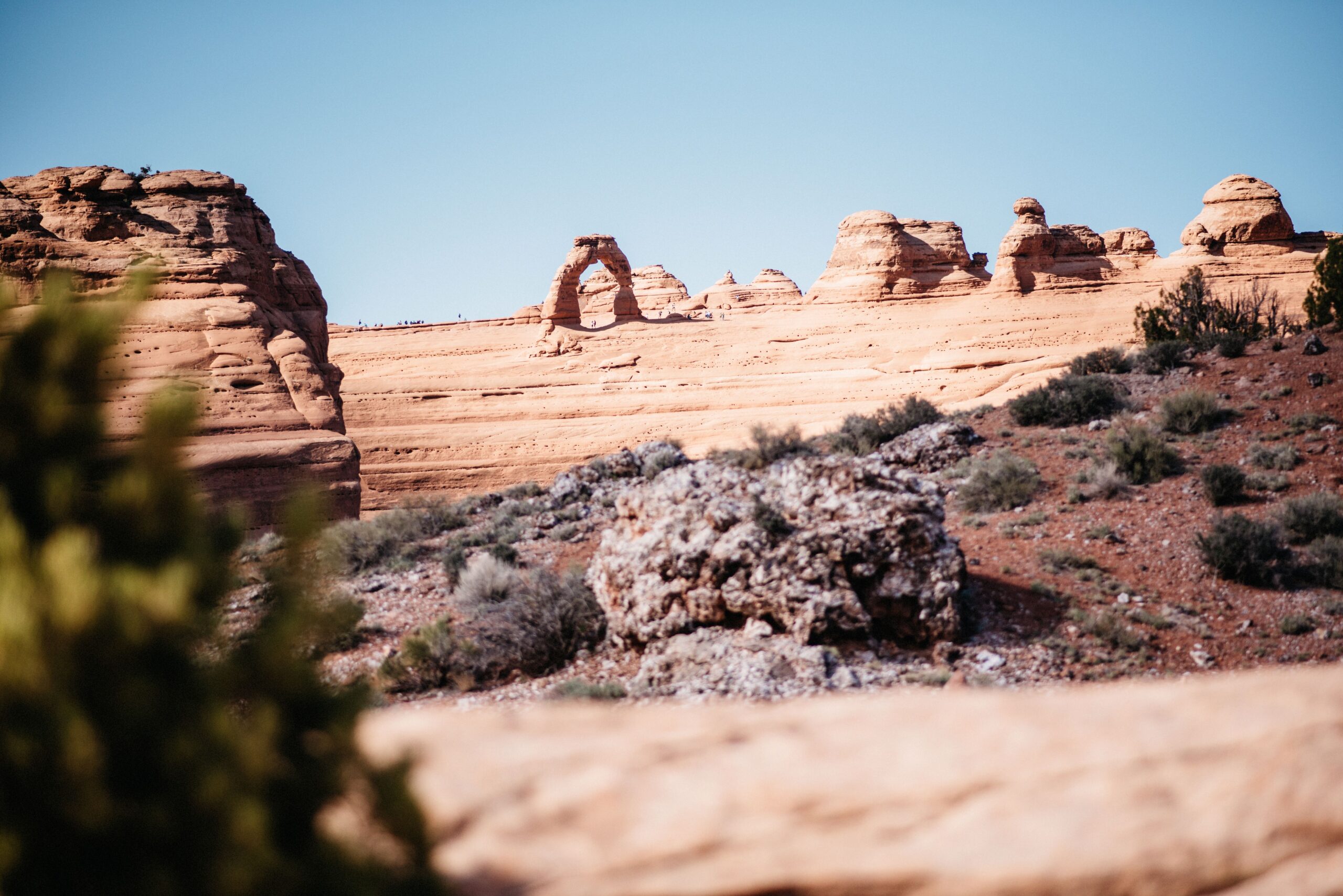 Delicate Arch seen from a distant viewpoint