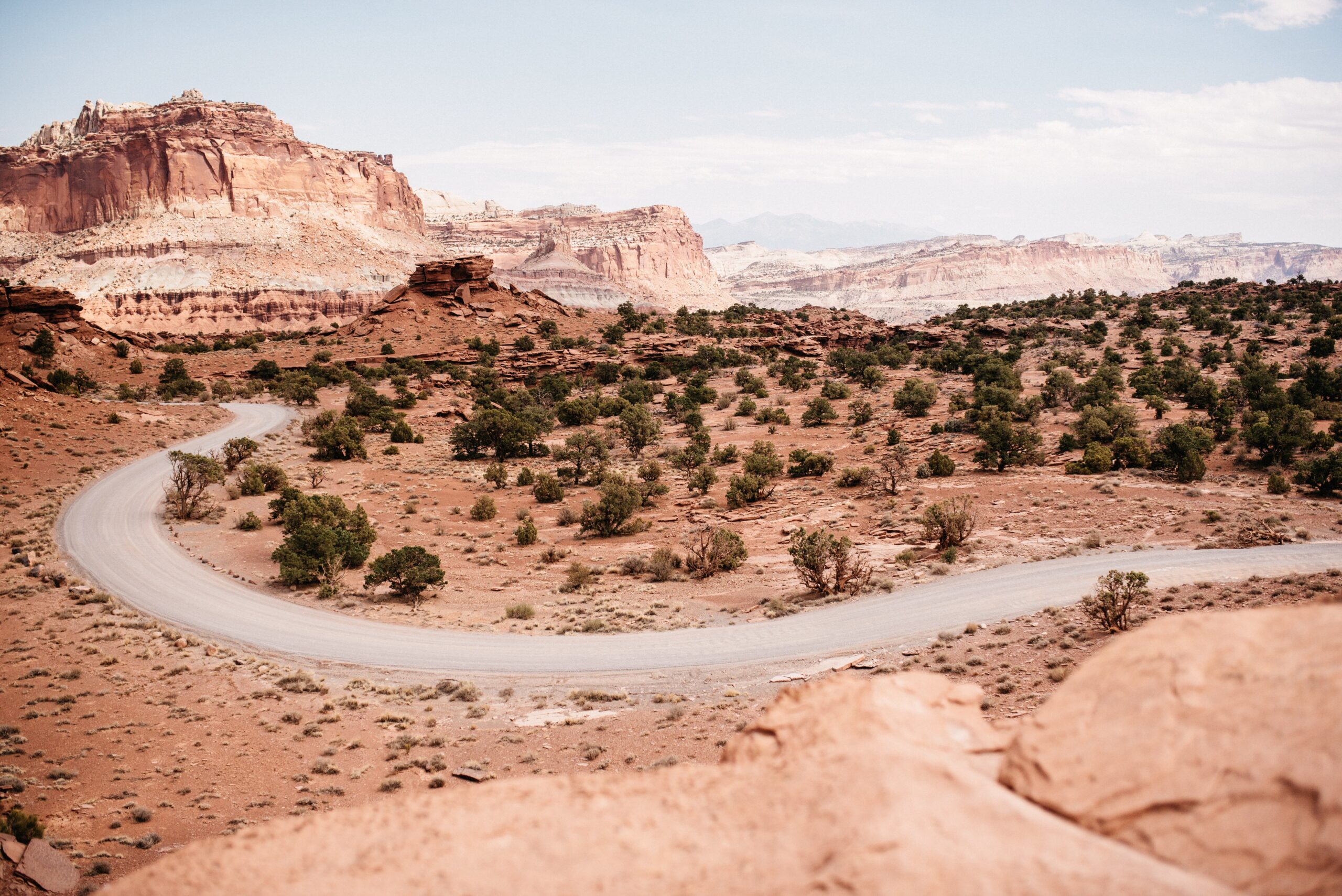 A broad bend in the scenic road through Capitol Reef