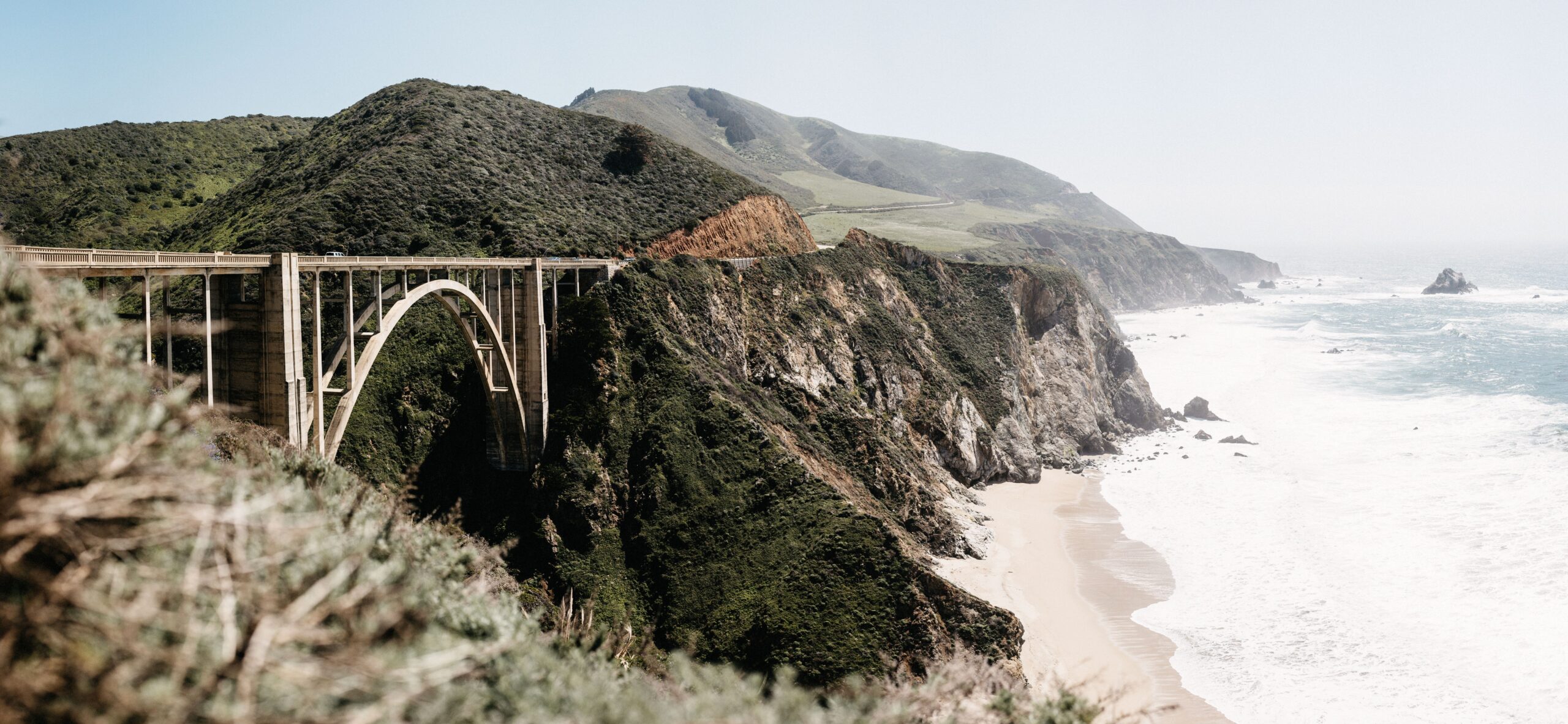 Bixby Creek Bridge and the Pacific coast along Highway 1 in California