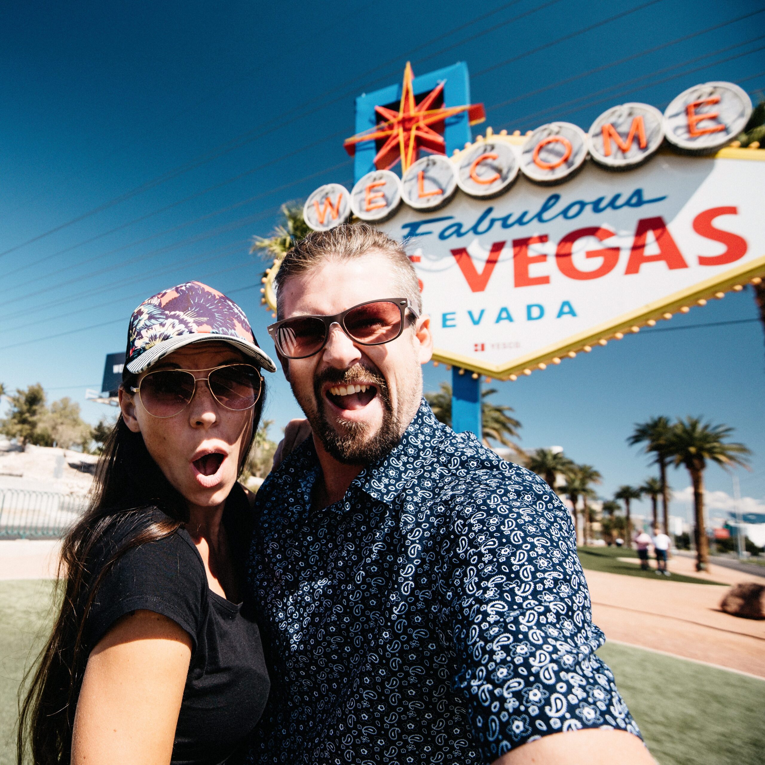Bianca and Tom at the Welcome to Fabulous Las Vegas sign