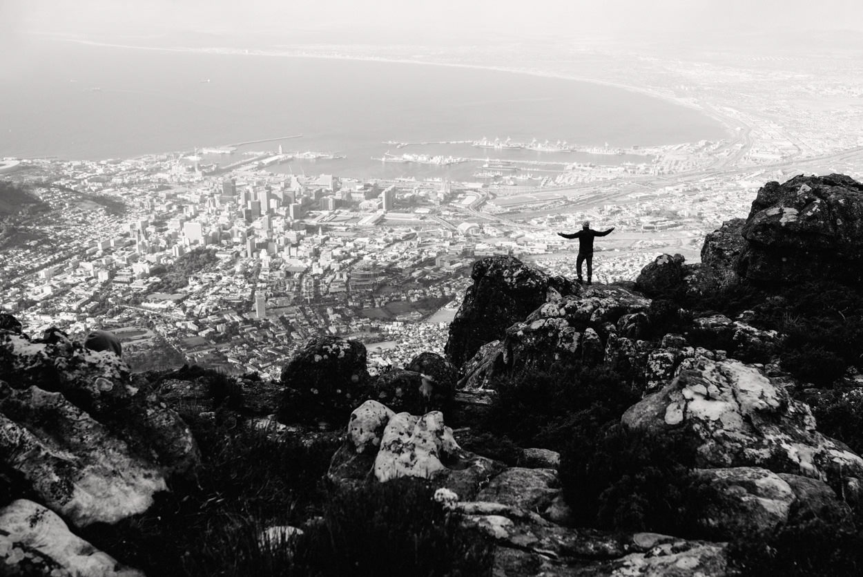 Cape-Town-Table-Mountain-Black-and-White
